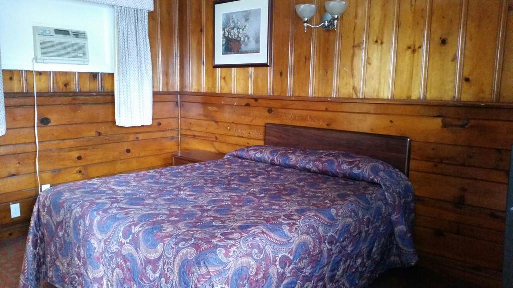 Budget Motor Inn- Stony Point Room photo